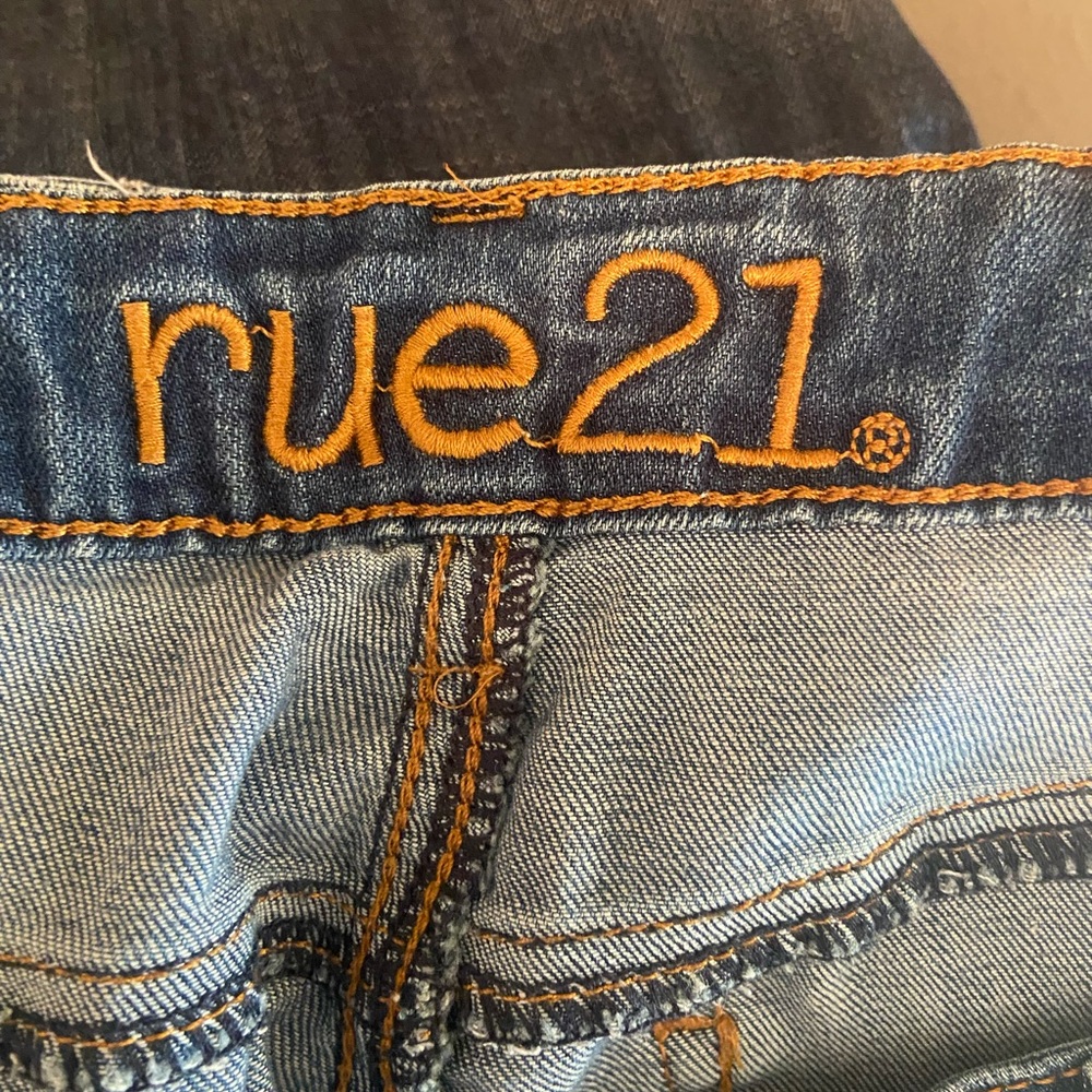 Rue21 Distressed Denim Shorts - Picture 7 of 11